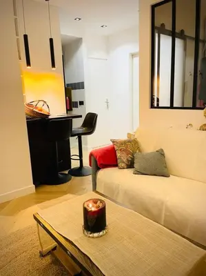 Coin salon dans l'établissement Luxe Cosy appart au Parc Monceau