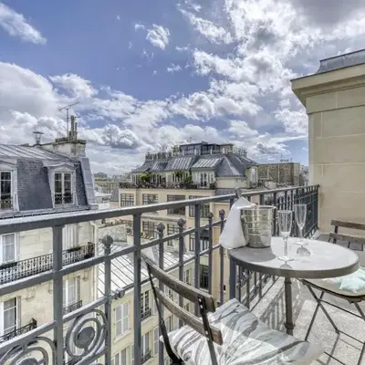 Le Petit Parisien - Au Cœur de Montparnasse